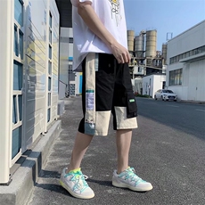 黑色