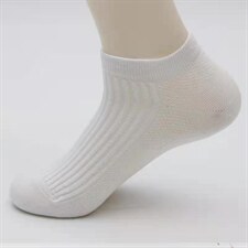 黑+白+灰+白各一双