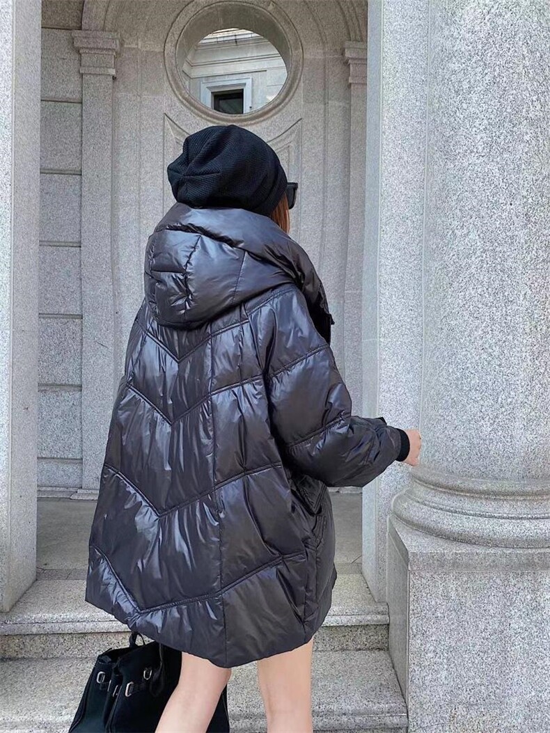 爱美欧冬季新款，现货撞色羽绒服，女装羽绒服，爱美欧