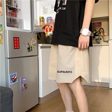 卡其色