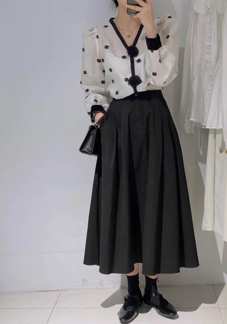 韩系刺绣V领衬衫，女装衬衫，驿谷