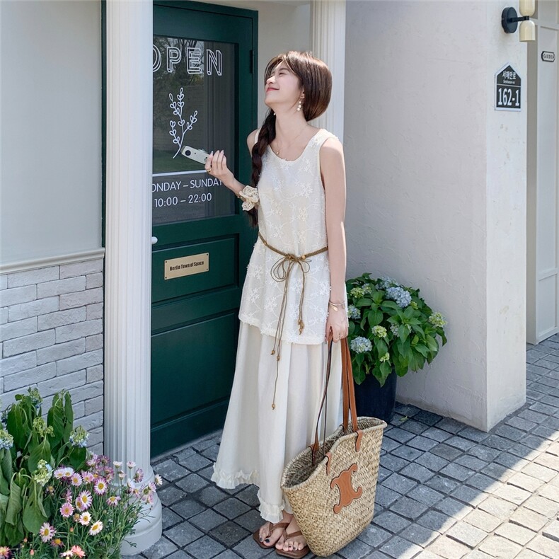 白色假两件刺绣花边连衣裙2025新款女春夏小香风流行高级感背心裙,女装连衣裙,2C159