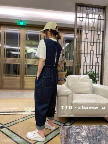 牛仔背带裤，女装，跳跳谷