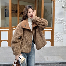 大货出，两面穿羊羔毛外套C258T27P195K288，女装短外套，2C258