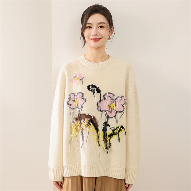 2025年秋季长袖圆领宽松手工穿绳流苏时尚百搭，女装羊毛衫，慕洵羊绒