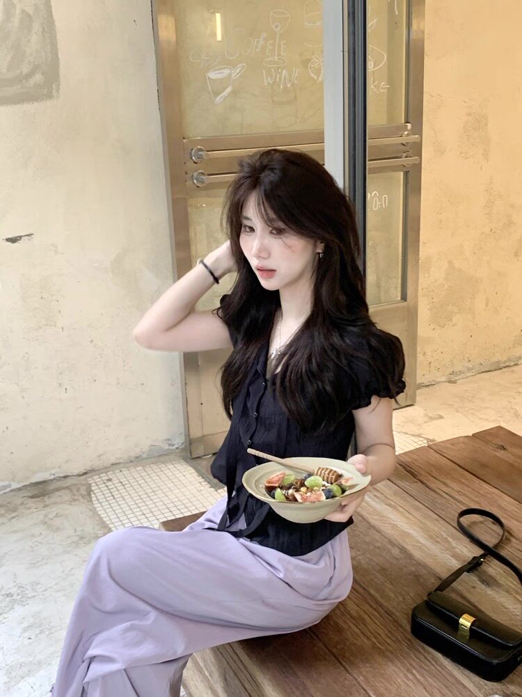 夏季黑色v领泡泡袖显瘦衬衫气质收腰上衣,女装衬衫,湘姗