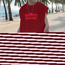 酒红色