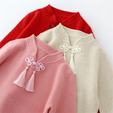 女童秋款可爱盘扣流苏羊毛衫气质甜美长袖针织上衣，童装儿童羊毛衫，冰晶童装