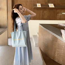 独特绝美高级感蓝色连衣裙女夏2025年新款超好看温柔气质收腰长裙，女装连衣裙，2C129