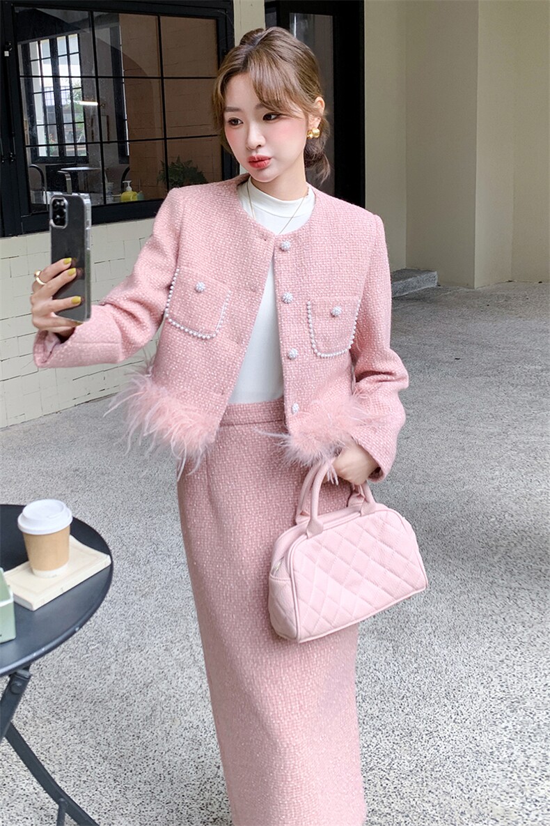 高端轻奢小香风短裙套装女2025年冬季新款鸵鸟毛短外套配半身裙,女装套装/套裙,1D102-1