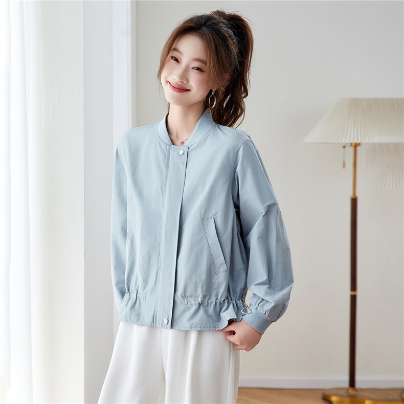 2026年春季宽松立领纯色棒球服短外套夹克开衫,女装短外套,简韵佳
