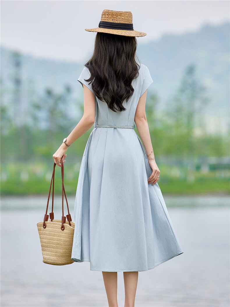 现货2026年夏季休闲新款时尚宽松型城市通勤城市通勤常规连衣裙,女装连衣裙,靓衣阁