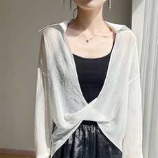 设计感小众衬衫女2025年下高级感白色宽松长袖配吊带裙子防晒罩衫，女装蕾丝衫/雪纺衫，圣丽羊绒