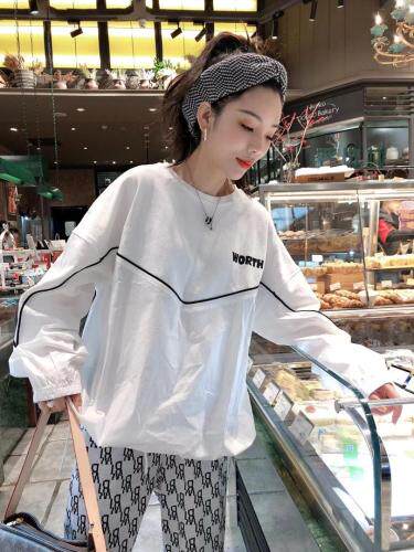 韩版拼接款百搭，女装，一杭