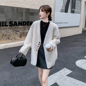 设计感毛毛加厚外套女2024冬新款短款韩系小香风时尚环保皮毛一体图片