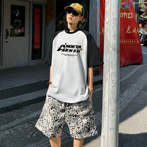 抖音得物高品质二开240克宽松纯棉美式潮牌插肩袖拼接短袖T恤图片