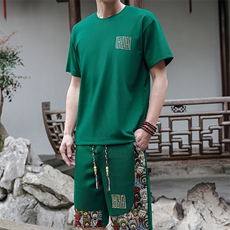 绿色