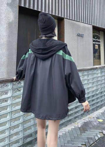 秋款胸前拼色外套，其它，依水云阁