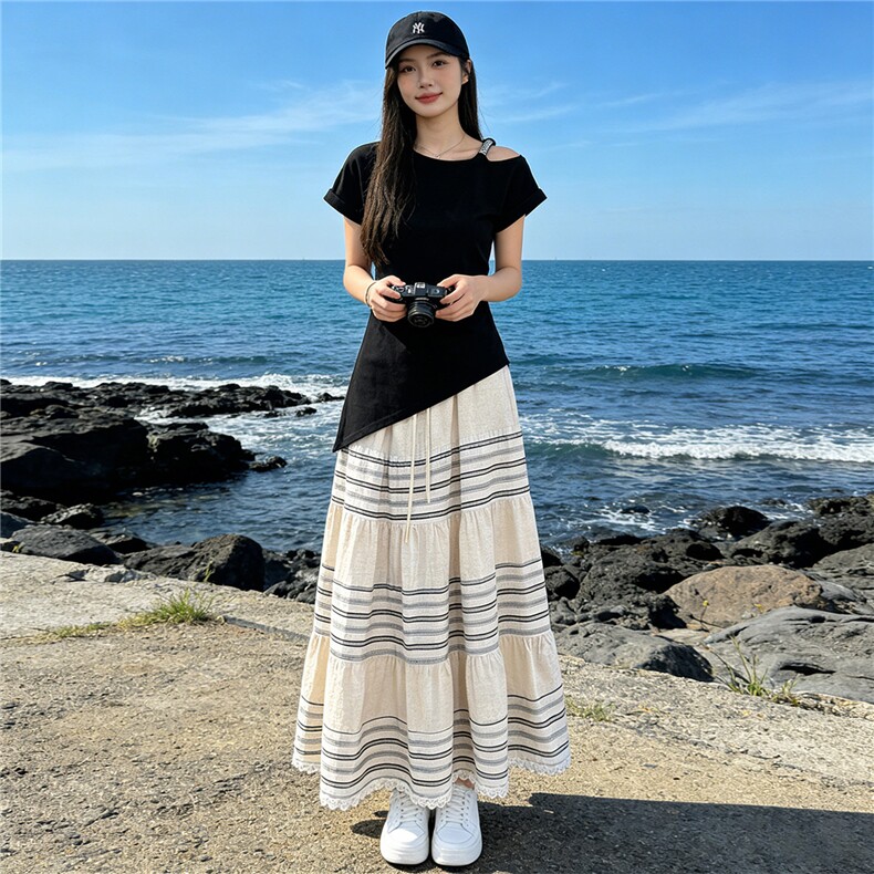 时尚穿搭一整套韩系修身显瘦一字斜肩黑色短袖上衣半身长裙两件套,女装套装/套裙,江南