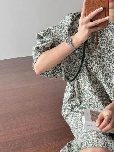 撞色包条褶皱碎花中长款连衣裙，女装连衣裙，TVMV(4F)