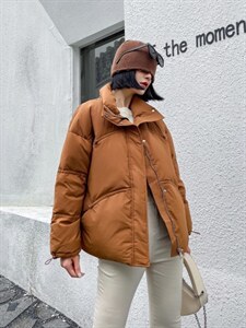 2021冬季新款时尚潮流羽绒服图片