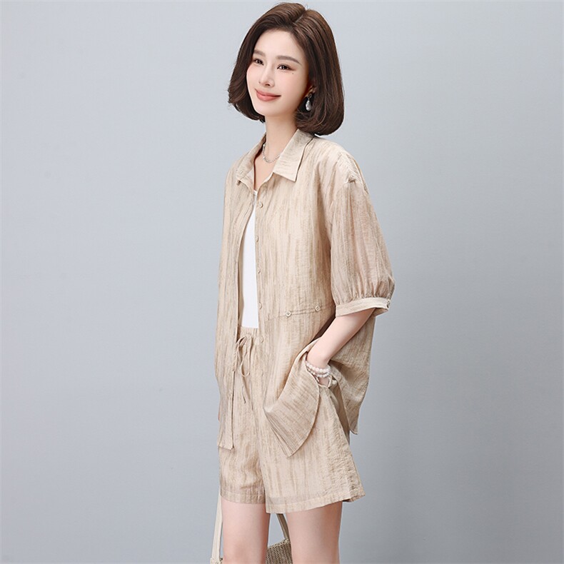 夏季冰丝套装女2024新款高端夏装妈妈天丝洋气时尚短裤两件套,女装套装/套裙,希欧阁