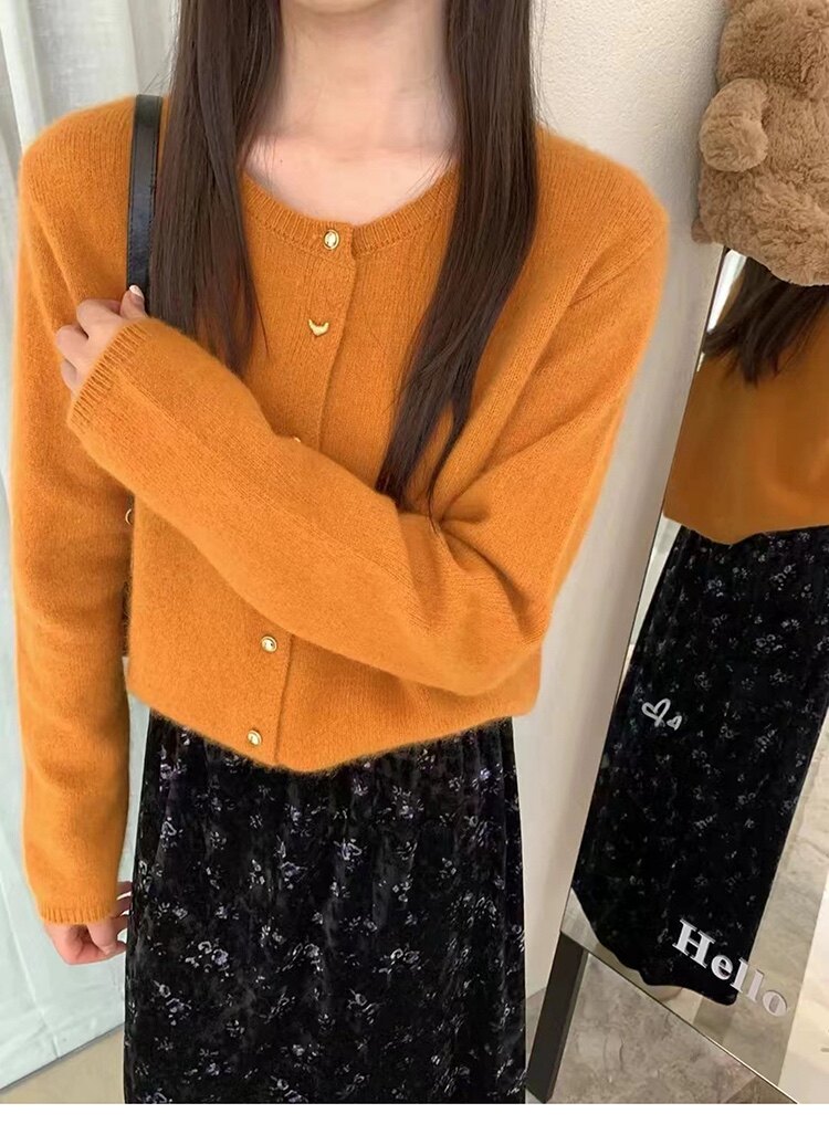 2025年秋季长袖单件圆领开衫时尚百搭通勤简约休闲,女装羊毛衫,贝美羊绒