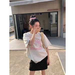 H0618-P35贴布刺绣甜美绣花蕾丝猫咪短袖T恤女宽松图片