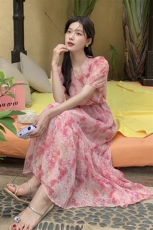 【现货】主推度假风印花长裙夏新款雪纺V领短袖长款裙子女，女装连衣裙，韩秀