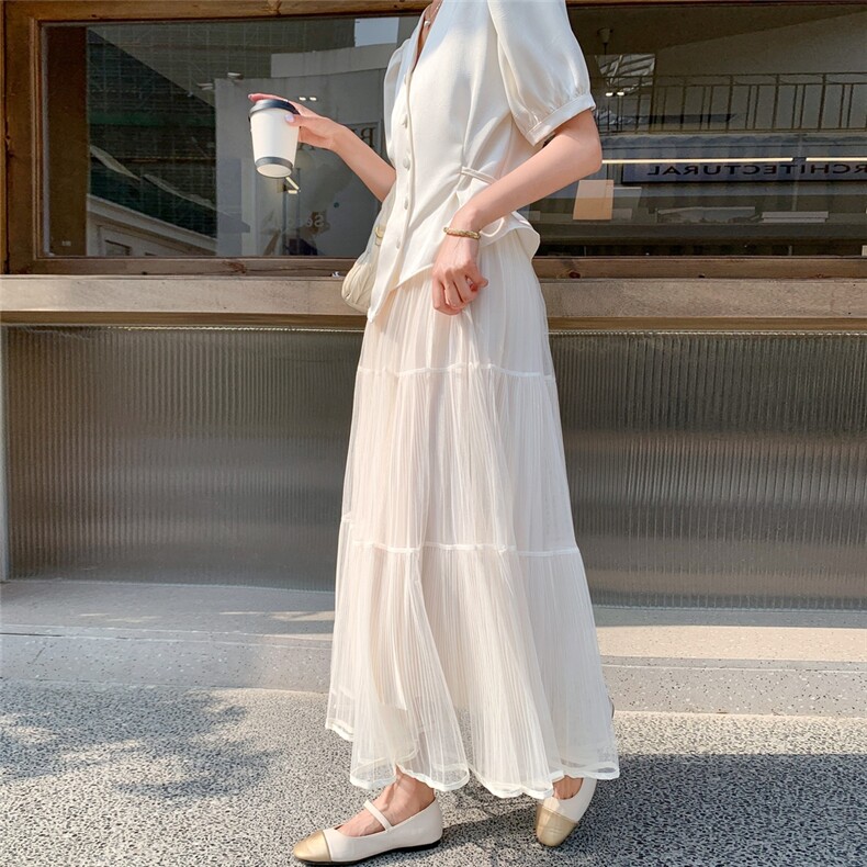 白色高级感小香风套装裙女夏季新款气质显瘦v领上衣半身裙两件套,女装套装/套裙,2C233