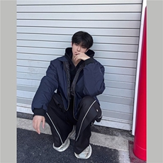 藏青色