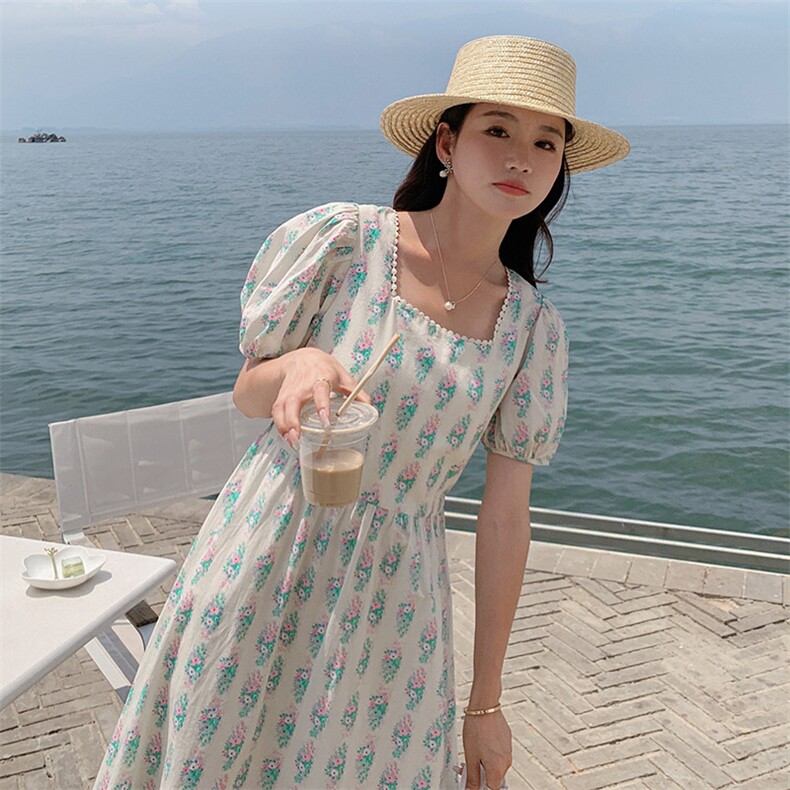 法式复古气质方领碎花连衣裙女2025夏季新款韩版收腰显瘦茶歇长裙,女装连衣裙,韩蜜菓