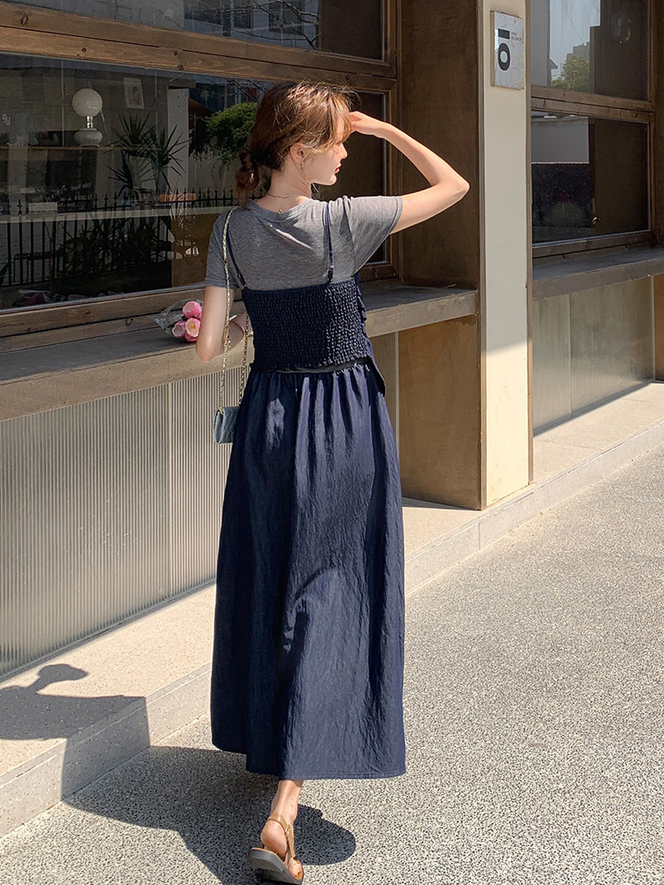 2025夏季新款韩版时尚短款小背心显瘦短袖长款假两件连衣裙,女装连衣裙,浙宝220