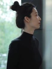 法式黑色半高领打底衫女秋冬内搭正肩针织衫修身高级感中领毛衣，女装针织衫/毛衣，雪真羊绒