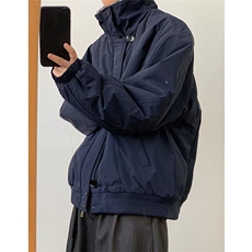 藏青色