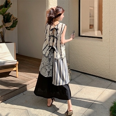 高级感不撞款小香风套装裙2025新款女夏条纹背心条纹绣花屁帘裙子，女装套装/套裙，2C093