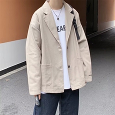 米白色
