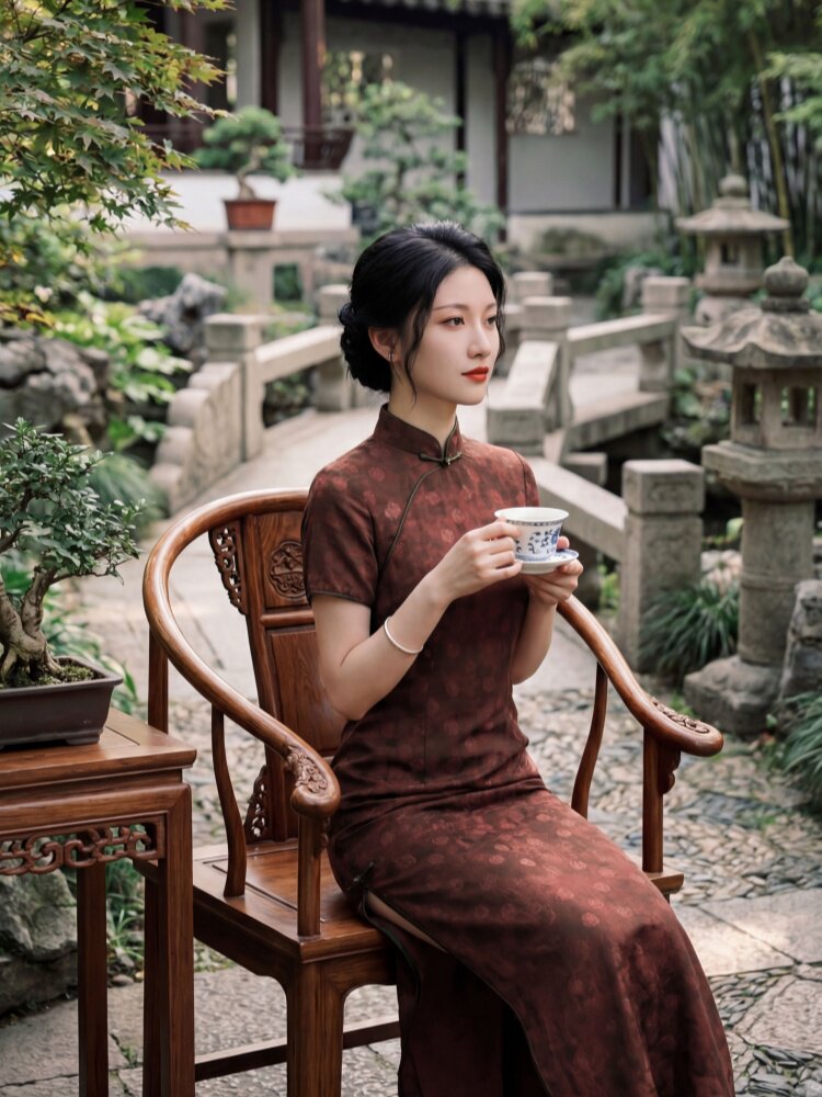 夏季新品时尚气质金丝提花香云纱品质真丝喜庆中长款旗袍裙,女装汉服/婚纱/旗袍/礼服,媚琳依坊