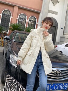 时尚羽绒服图片