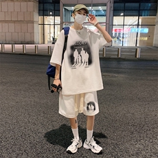 白色