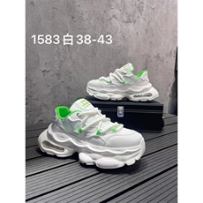 白色