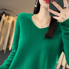 秋季新款羊毛衫女V领毛衣女套头宽松短款外穿，女装羊毛衫，北娇羊绒