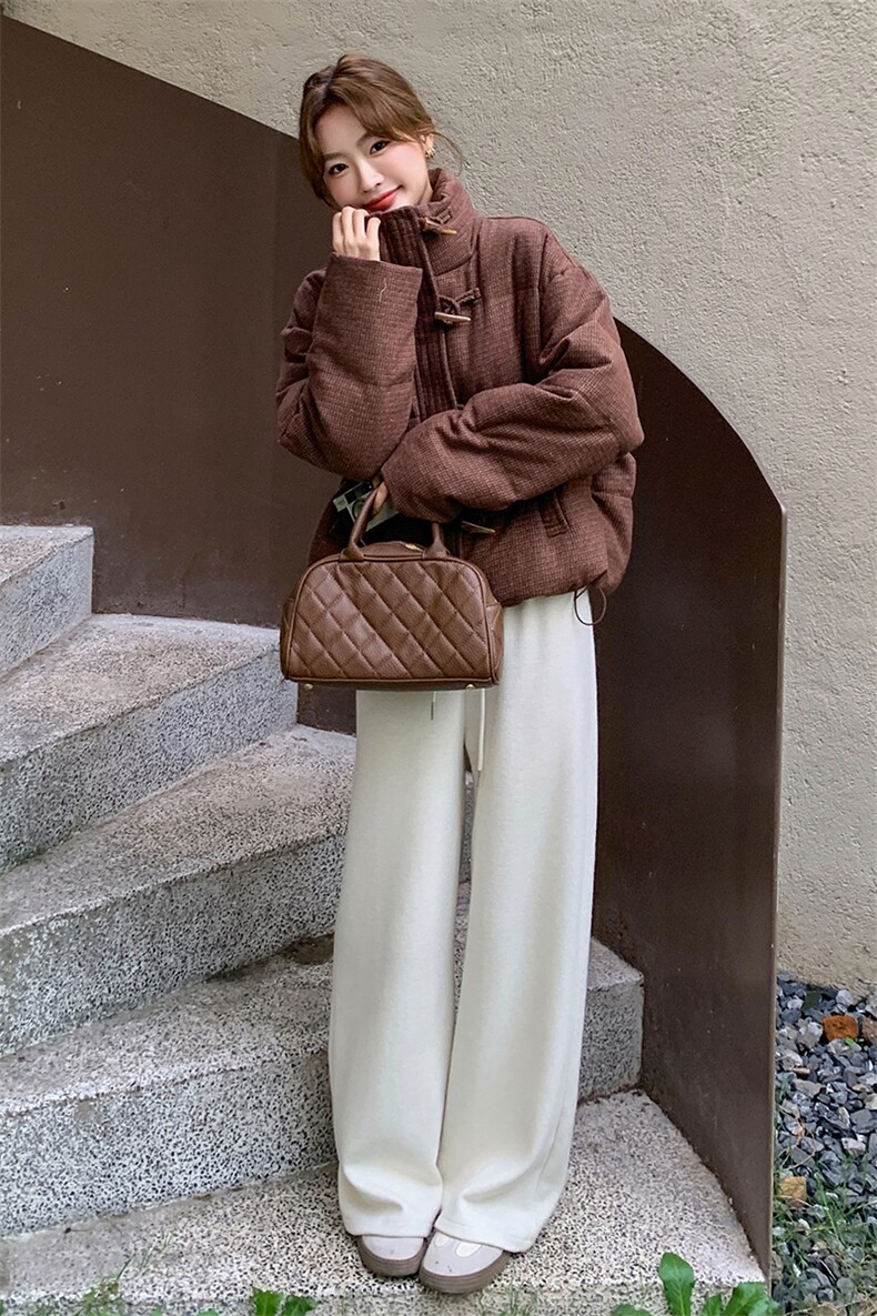 咖色格纹高级感羽绒服女冬复古保暖加厚白鸭绒外套6097P255K368,女装羽绒服,维壹
