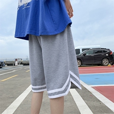 灰色