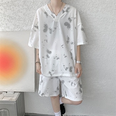 白色