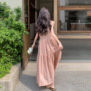 系带粉色连衣裙女夏2025新款法式温柔风爆款流行巨好看韩系长裙图片