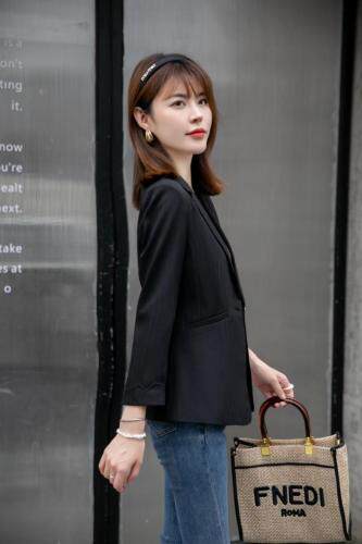 【新款现货】秋季星月美人胸针黑色气质小西装，女装西装，水锦红