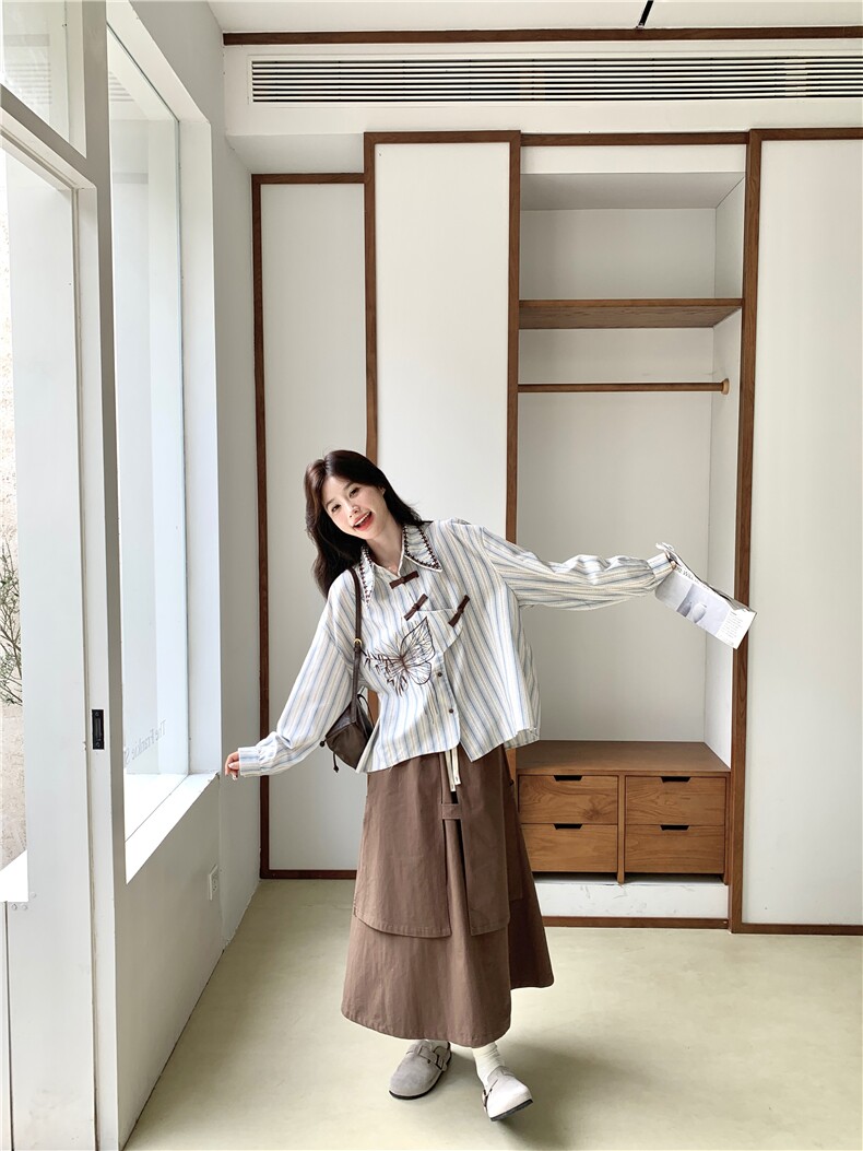 大货已出刺绣条纹衬衫+不规则半身裙套装5765-P185K268,女装套装/套裙,2C332
