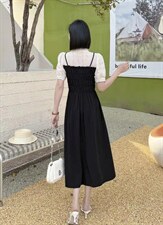 〈现货〉连衣裙，女装连衣裙，伊娜蕾尔