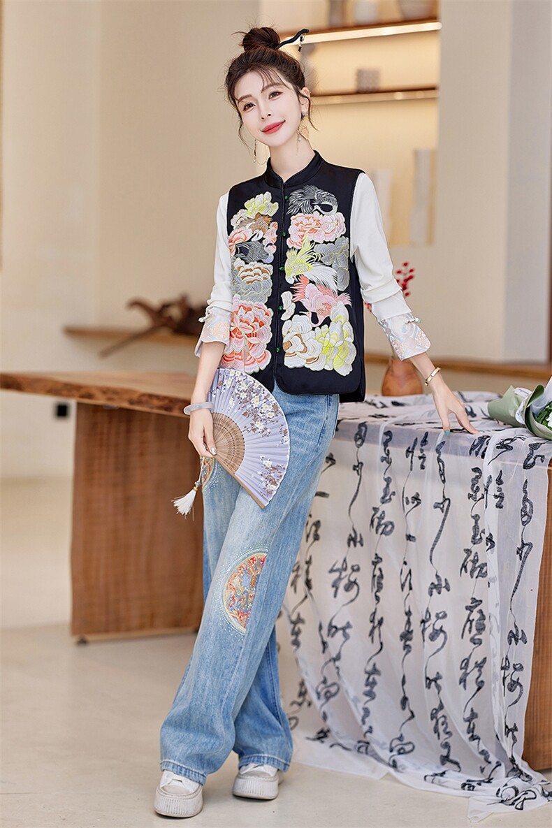新中式马甲小衫两件套2025重工盘扣织锦提花套装,女装套装/套裙,水衣源